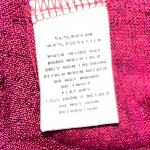 Juicy Couture Keyhole front with a little sparkle 90s vibe sweater - Picture 3 of 9